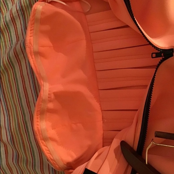 NWT structured coral pink dress - Picture 9 of 11